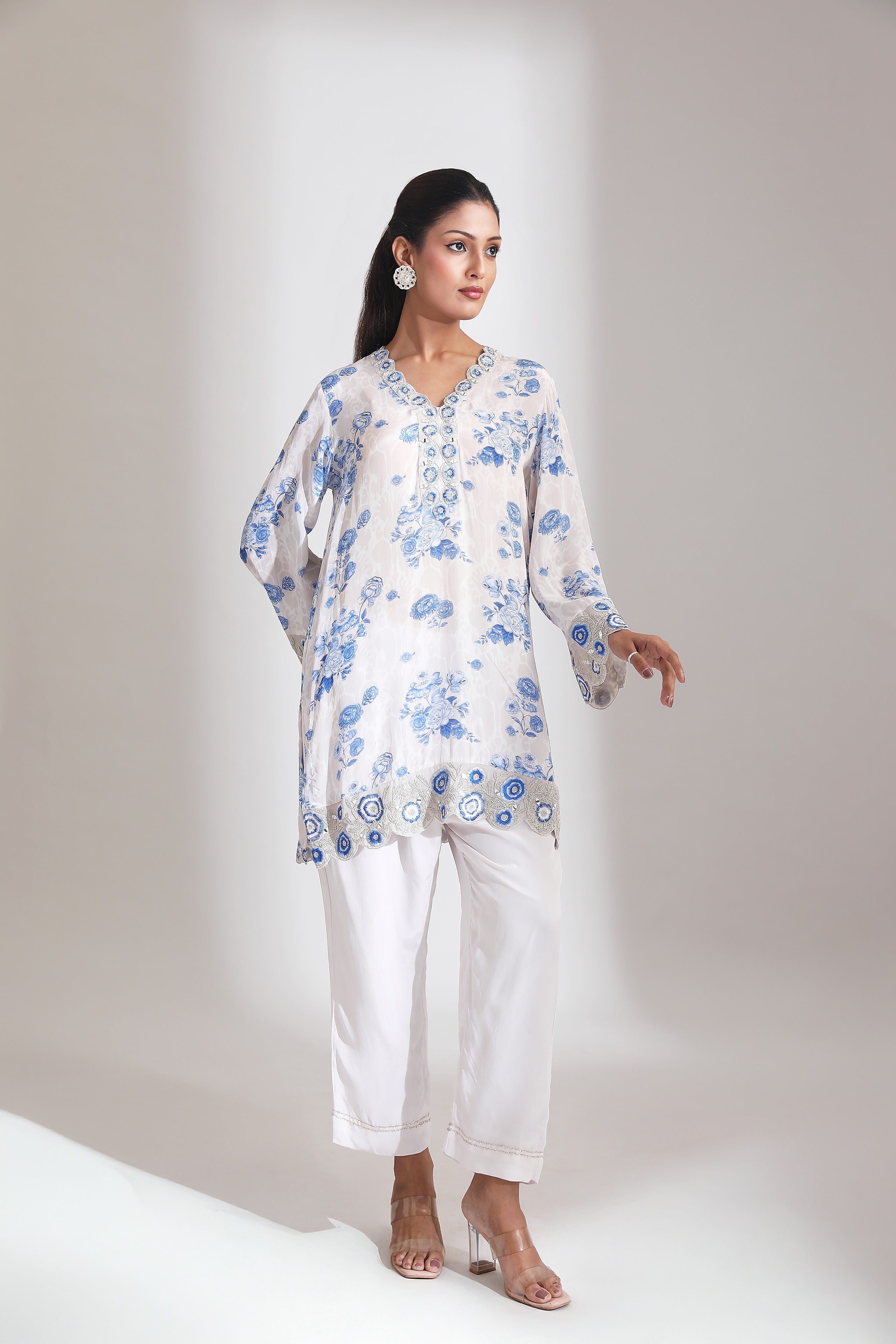Blue White Floral Printed Kurta with Pant & Dupatta Set