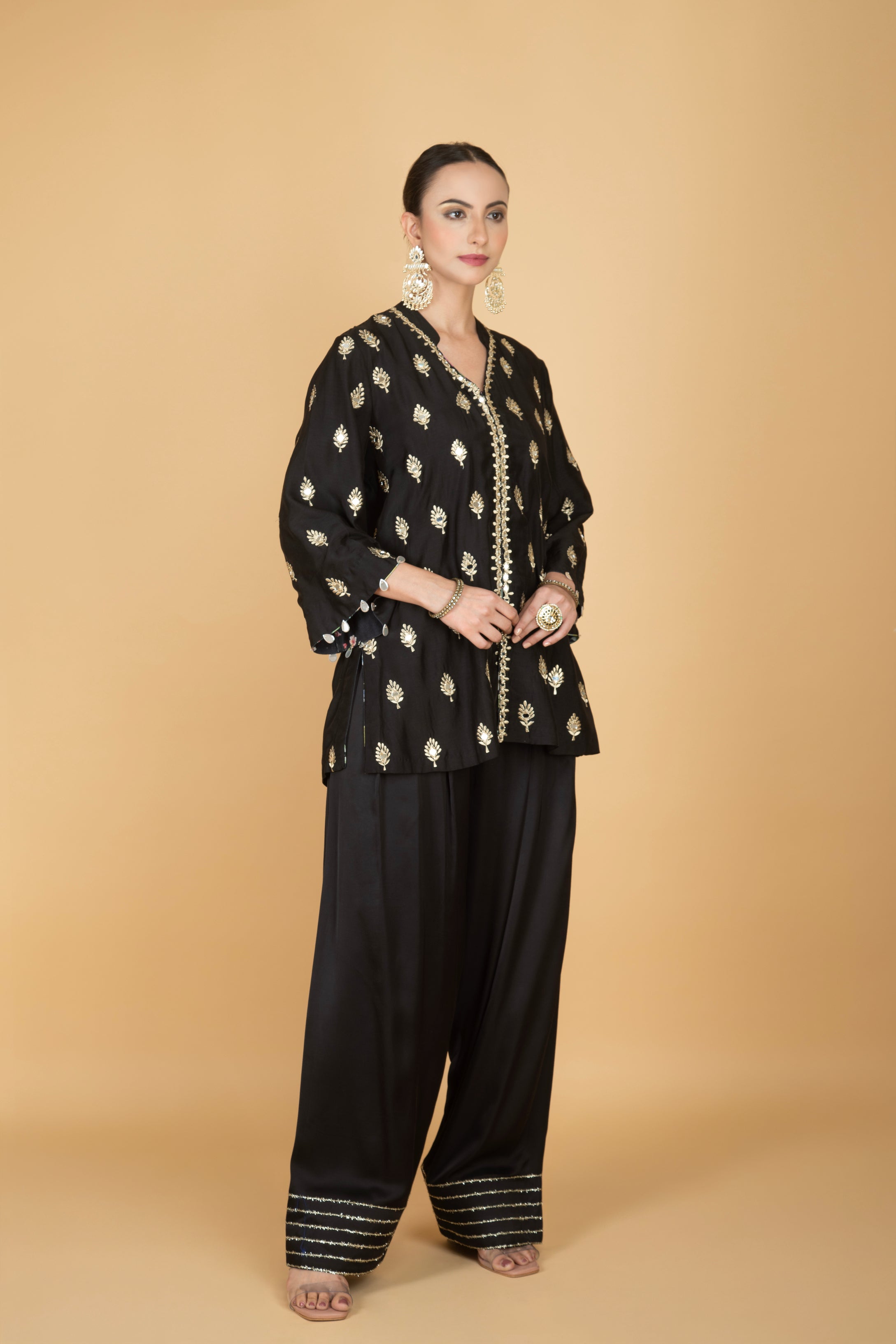 Black Mirror Butti Embroidered Short Kurta with Farsi Salwar & Printed Dupatta