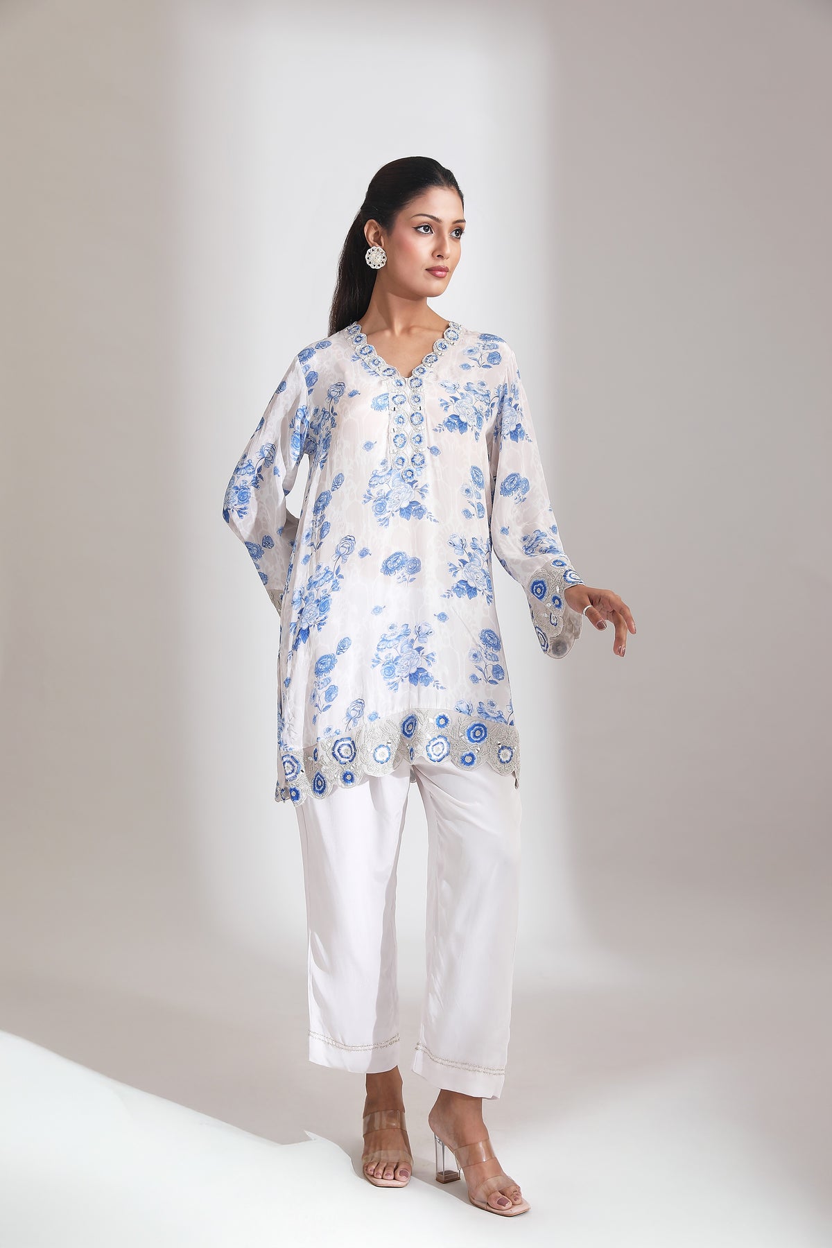 Blue White Floral Printed Kurta with Pant & Dupatta Set
