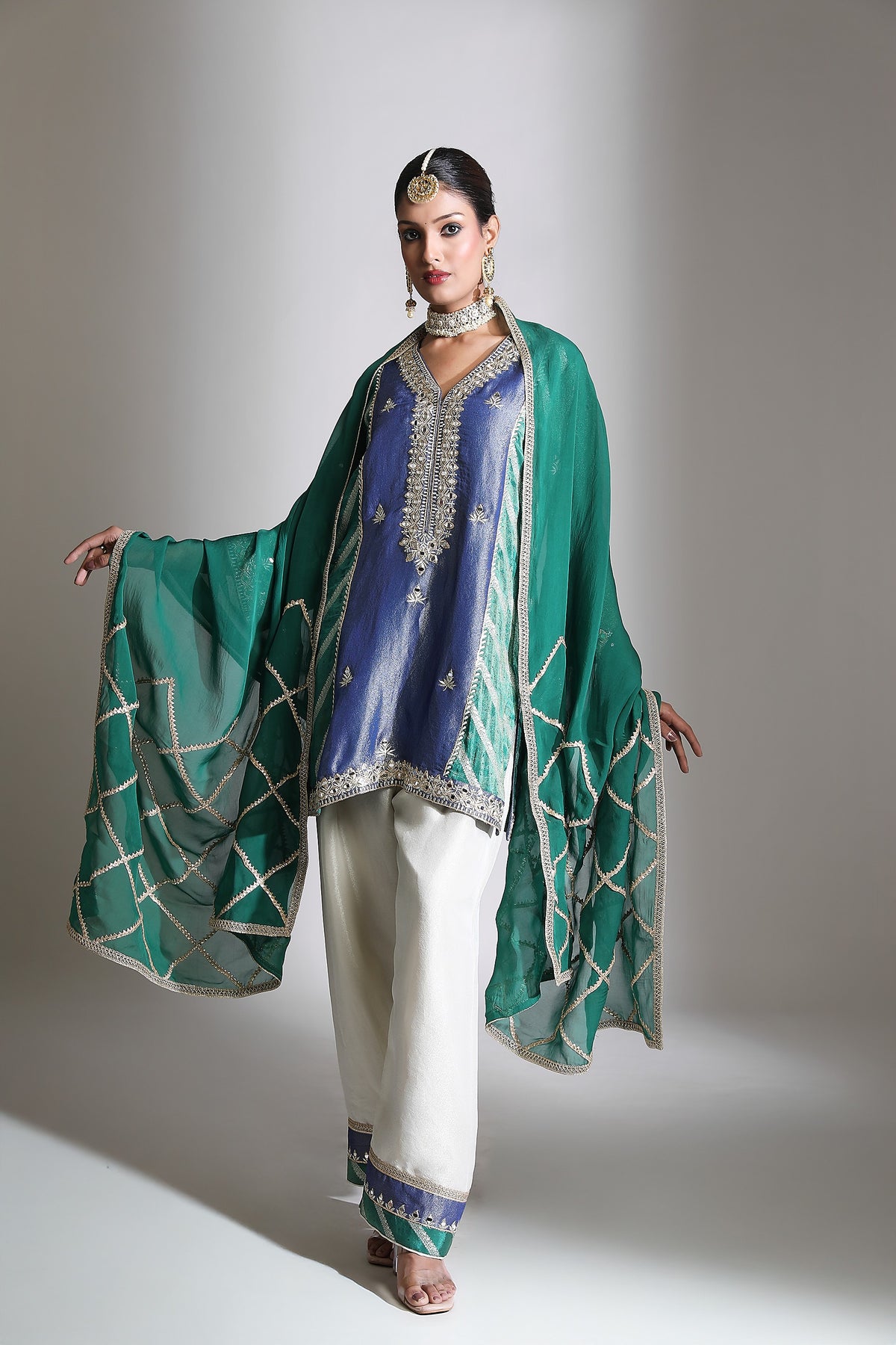Blue Green Mirror Embroidered Kurta Set of 3