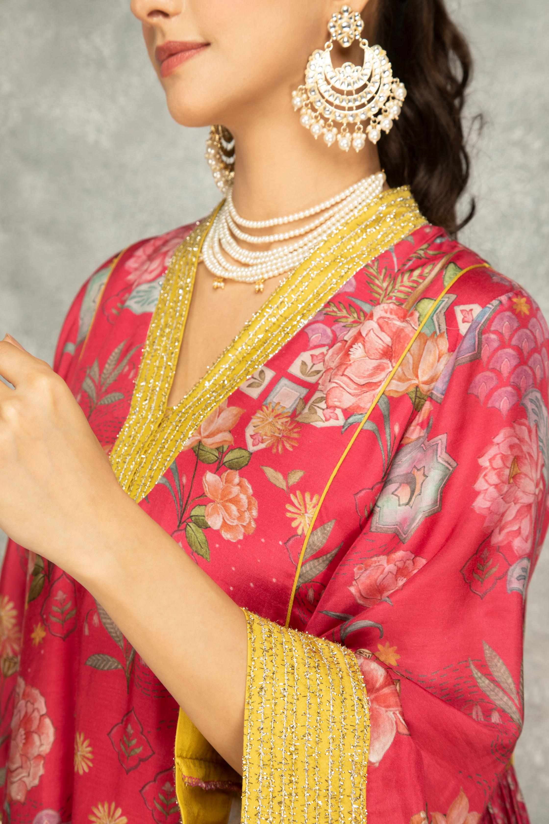 Hot Pink Side Panel Buti Kurta with Scalloping Dupatta