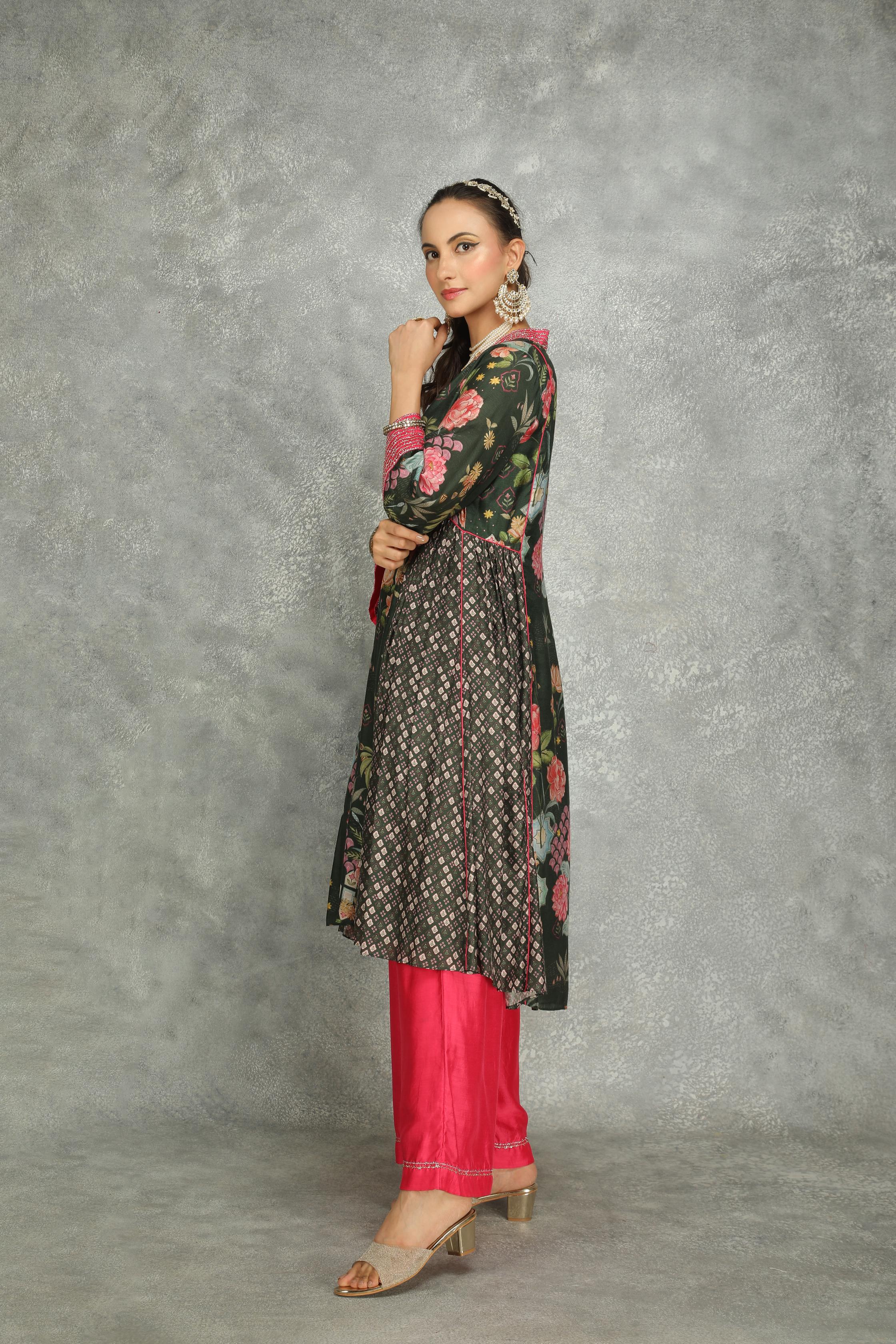 Forest Green Side Panel Buti Kurta with Scalloping Dupatta